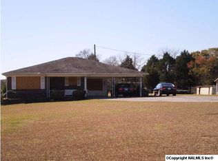 2742 Coats Bend Rd, Gadsden, AL 35901