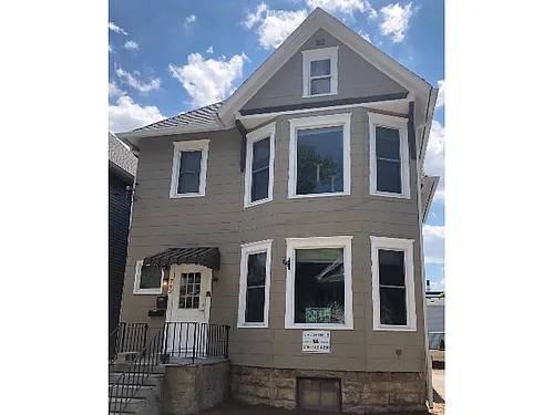 743 E Johnson Photo 1