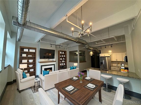 2nd image of 210 Ellicott St #202