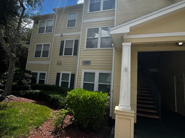 18189 Sterling Gate Cir, Tampa, FL 33647