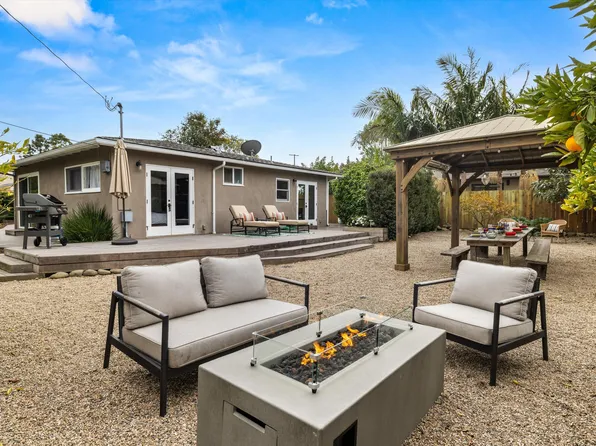 2430 Mesa School Ln, Santa Barbara, CA 93109