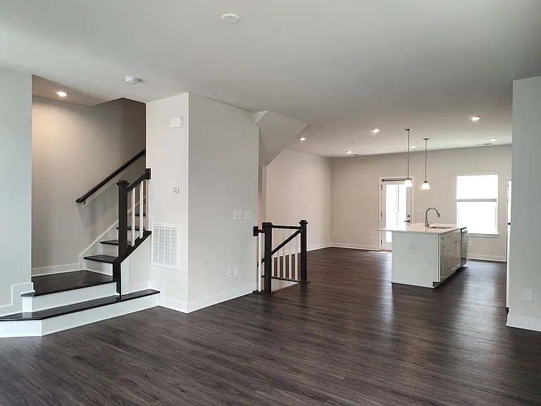 1105 Newell Towns Ln — Photo 7