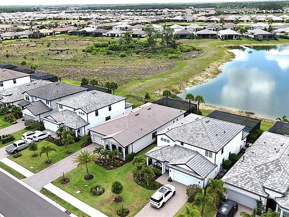 2nd image of 20422 Pebble Glen DR
