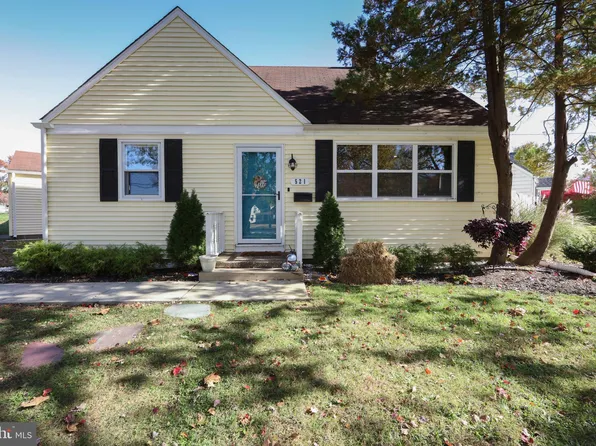 521 5th Ave, Barrington, NJ 08007