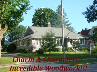 119 N Main St, Clintonville, WI 54929