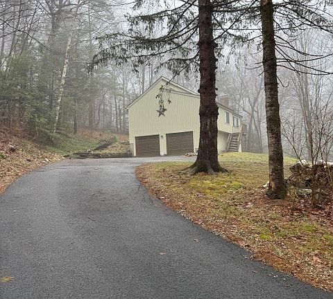 3rd image of 17 Robin Drive