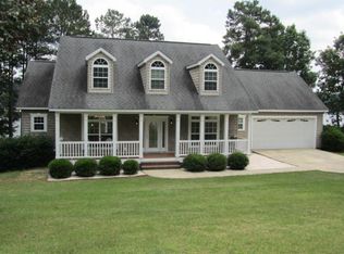 9 Dewberry Dr, Whispering Pines, NC 28327
