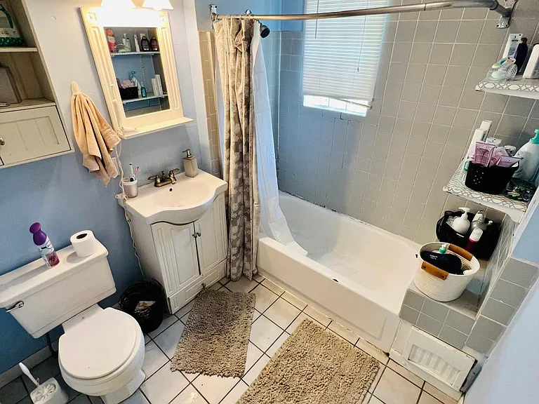 3828 Regent Ave — Photo 17