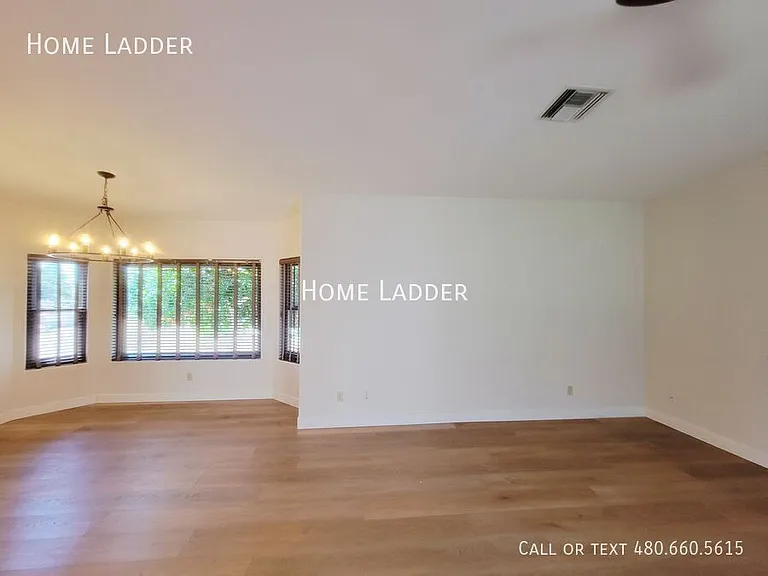 2514 N 62nd St — Photo 7