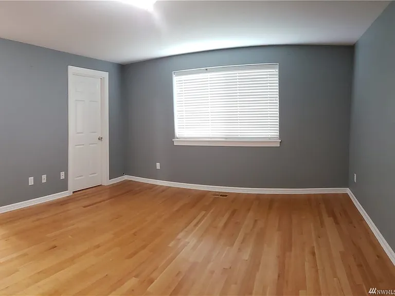 Master bedroom 2