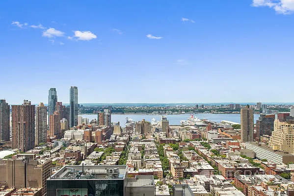 Rented by (Legacy) Elegran | media 10