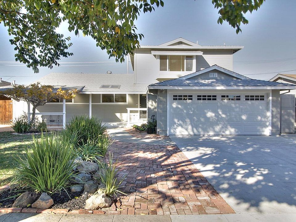 1st image of 4415 Vanderbilt Dr