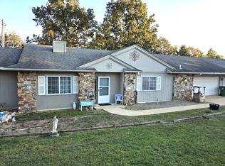 16 Madonna Dr, Hardy, AR 72542