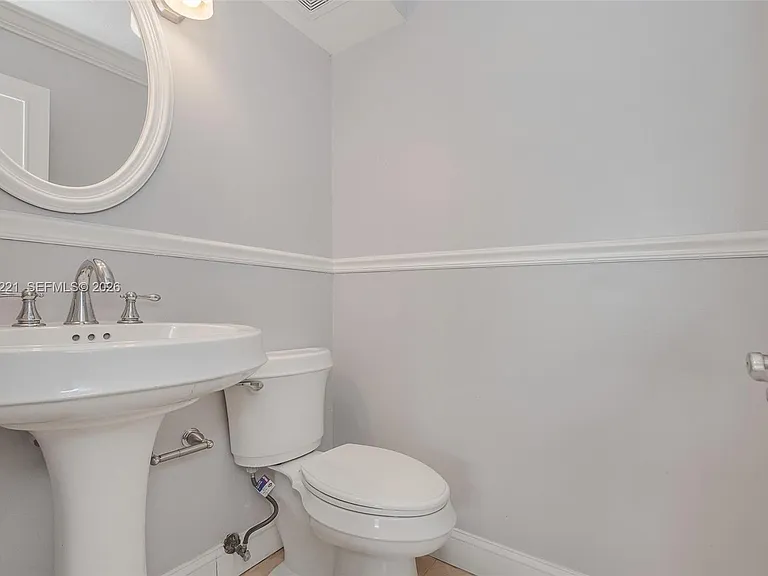 4520 SW 68th Court Cir #5-25 — Photo 12