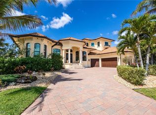 3944 W Riverside Dr, Fort Myers, FL 33901