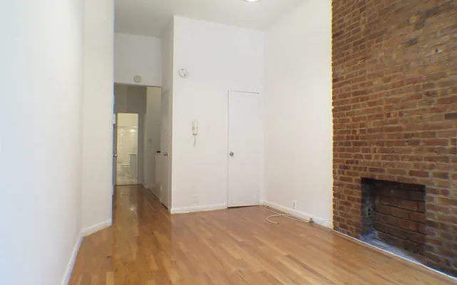 Rented by Glasser Realty LLC | media 13