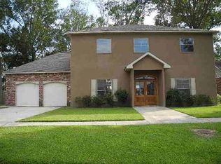 3550 Redbud St, Zachary, LA 70791
