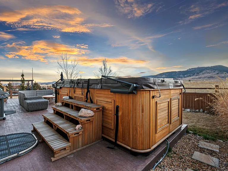9337 Iron Mountain Way — Photo 45