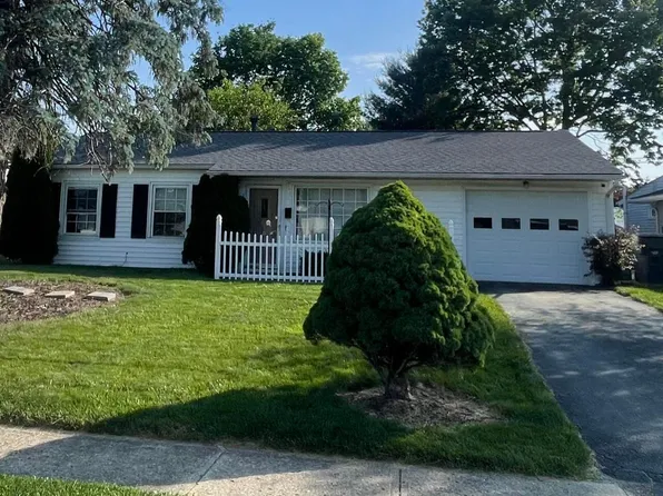 250 Concord Ave, Heath, OH 43056