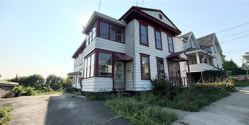 1st image of 505 N McBride St
