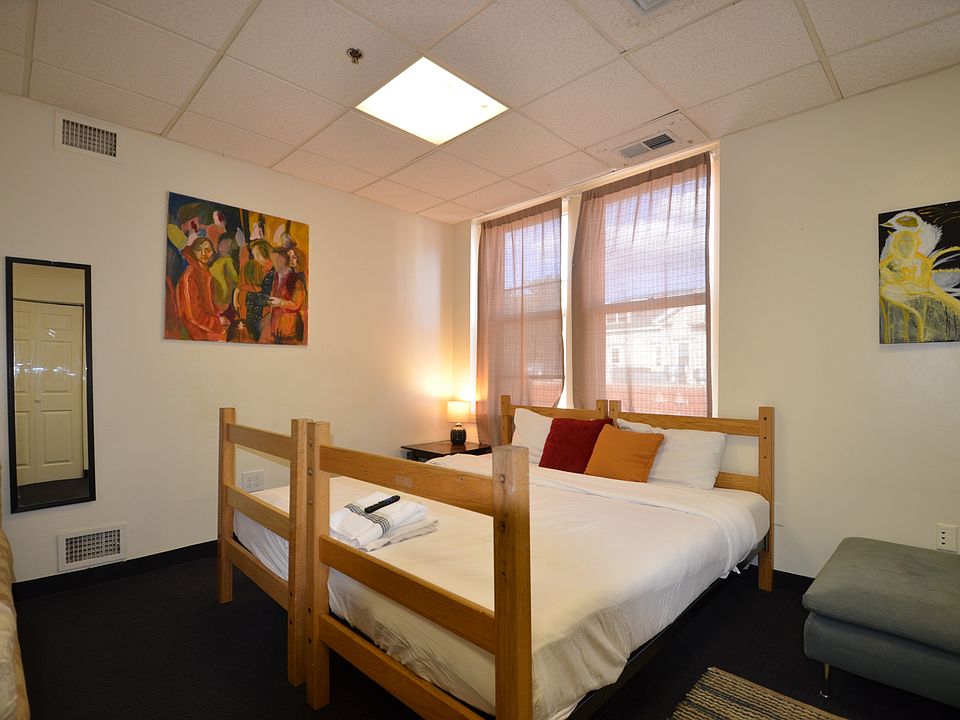 1st image of 230 Thayer St #12