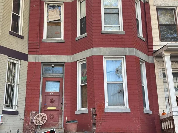 11 Rhode Island Ave NE, Washington, DC 20002