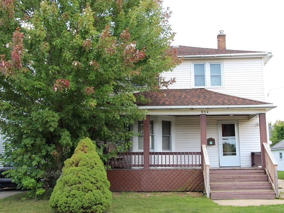1st image of 854 Sibley St NW