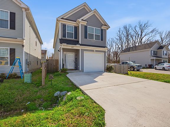 2nd image of 829 Somb Moore Ways