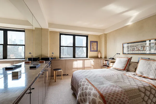 Sold by Halstead Real Estate | media 5