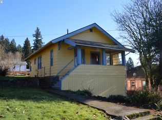 438 N 4th St, Kalama, WA 98625