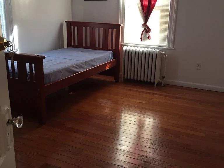 32 S Spray Ave — Photo 1