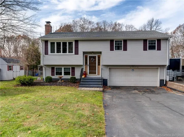 8 Arrow Drive, Plymouth, CT 06786
