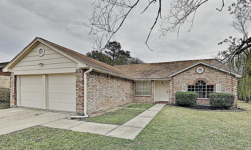 1st image of 19802 Lions Gate Ct