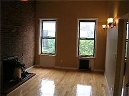 Rented by Douglas Elliman | media 23