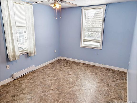 4th image of 201 Fairfield Rd