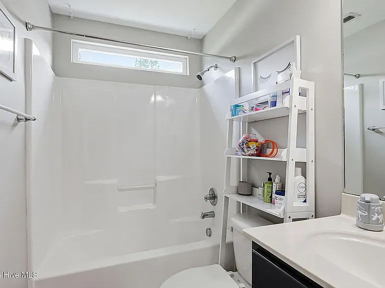 210 Brice Ct — Photo 21