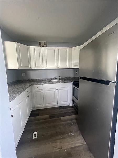 1st image of 202 NW 32nd Ct APT 108