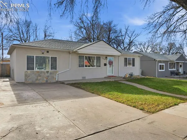 1208 Alexander Cir, Pueblo, CO 81001