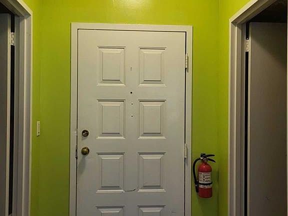 3rd image of 27 W Clinton Ave APT 1E