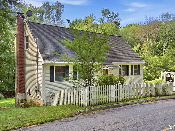 3rd image of 131 Vernon Branch Road