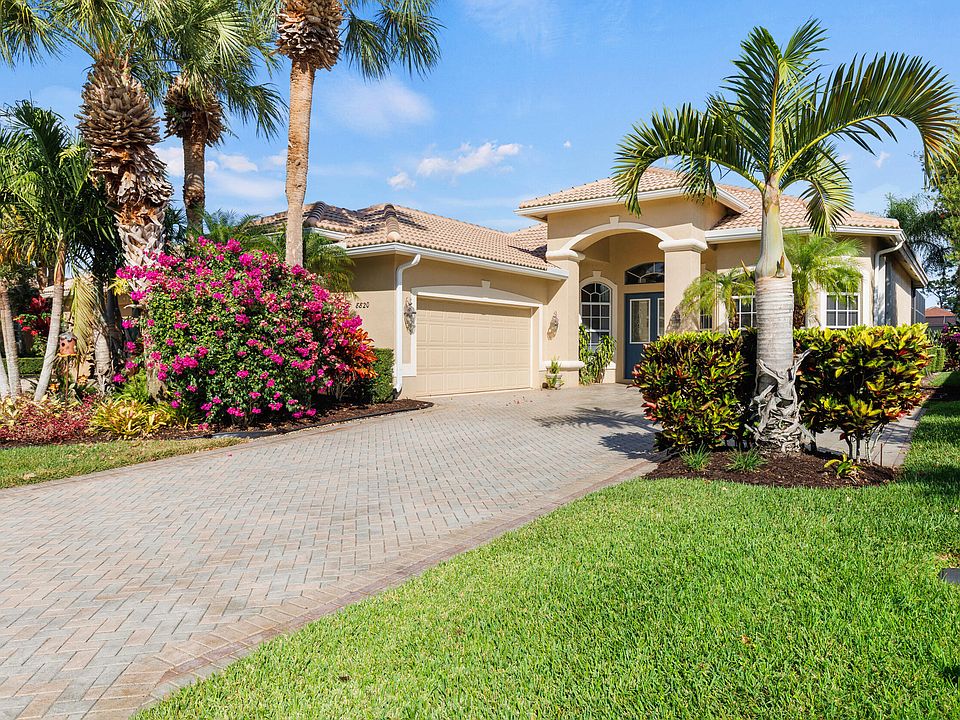 1st image of 8820 First Tee Road