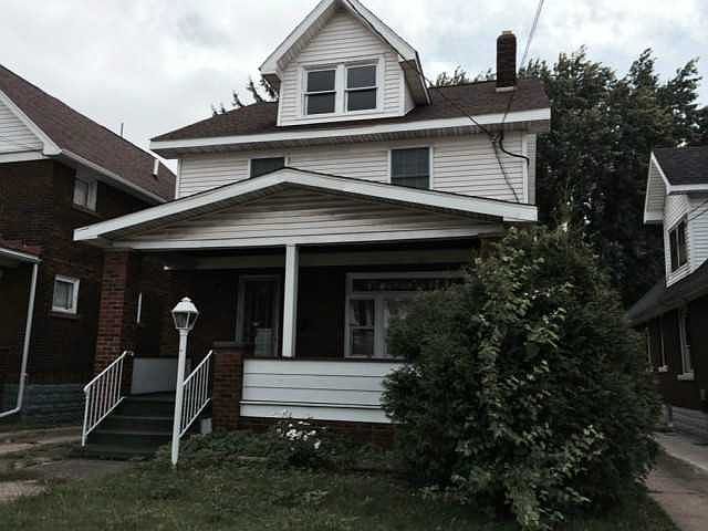 1st image of 1051 W 26th St