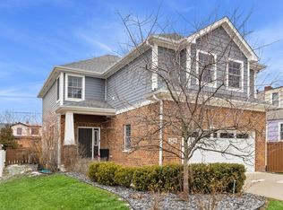 5322 8th Ave, Countryside, IL 60525