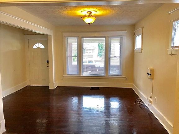 4th image of 2850 N New Jersey St