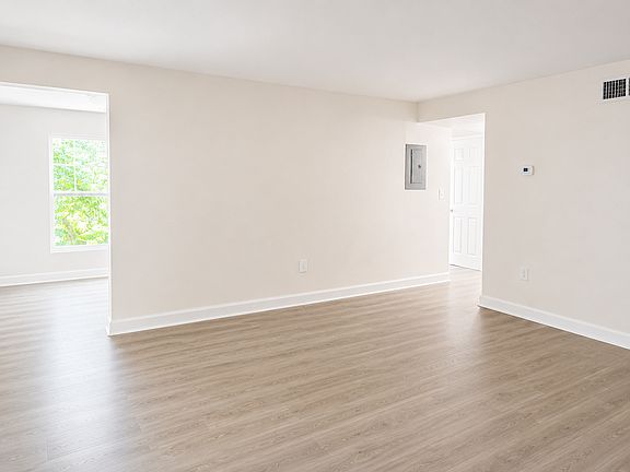 4th image of 6807 Porter Rd #5846