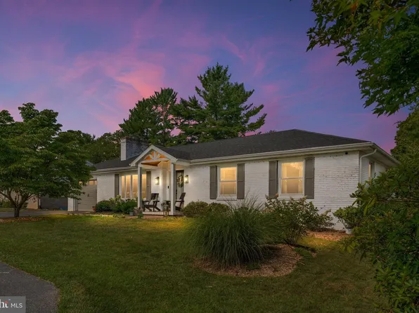 11908 Phylane Dr, Hagerstown, MD 21742
