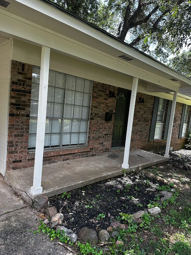 A Great Home in the Heart of Little Rock — Photo 3