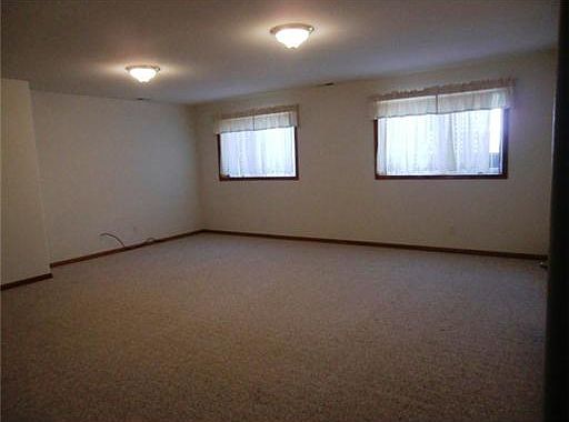 5th image of 3341 Clearwater Dr