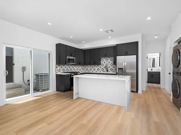 5049 Art St, San Diego, CA 92115