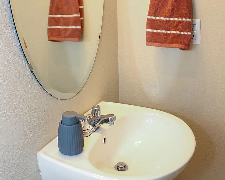 11145 Falling Star Rd — Photo 23